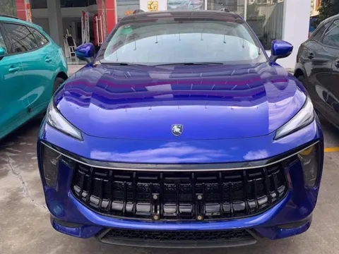 Đại lý xả chiếc Dongfeng T5 EVO cuối cùng: Giảm kỷ lục 250 triệu, cùng cỡ Tucson nhưng rẻ ngang Accent số sàn