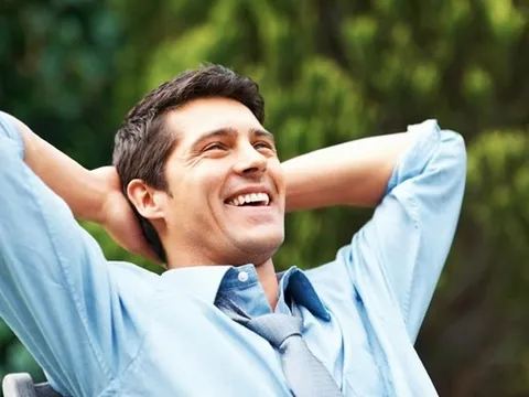 Người đàn ông thận khỏe thường có 6 đặc điểm, đến tuổi trung niên vẫn duy trì trên 4 điều chứng tỏ sức khỏe tốt