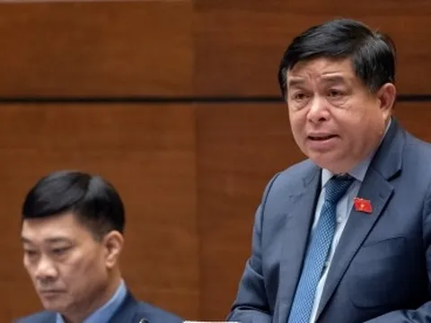 Bộ trưởng Nguyễn Chí Dũng: Phân quyền hết rồi, sao nơi làm tốt mà nơi lại không?