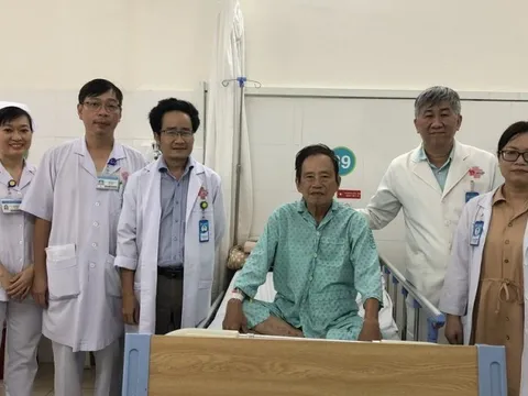 Cân não cứu sống bệnh nhân ung thư thận hiếm gặp