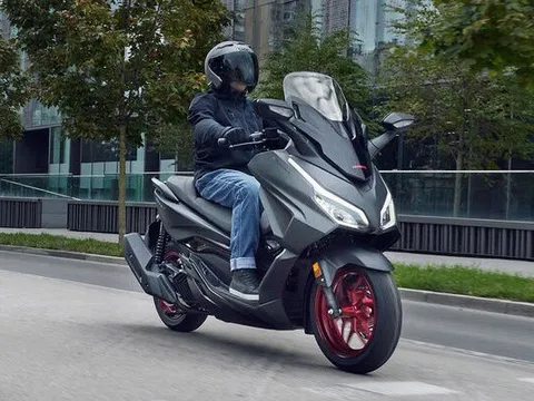Thế giới 2 bánh: Honda Việt Nam sắp bán xe tay ga Honda Forza 350?