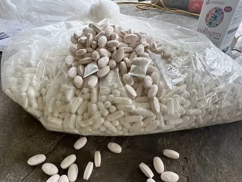Phát hiện cơ sở sản xuất thực phẩm chức năng 'khủng' nghi giả tại Hà Nội