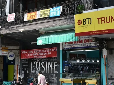 Làn sóng trả mặt bằng đắt đỏ