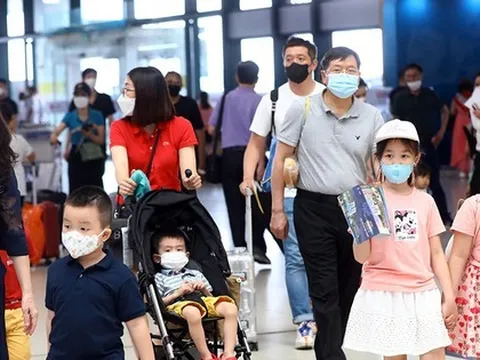 ‘Nóng’ vé máy bay du lịch hè