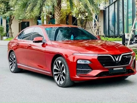 VinFast bán nốt Lux A2.0, giá từ 981 triệu đồng