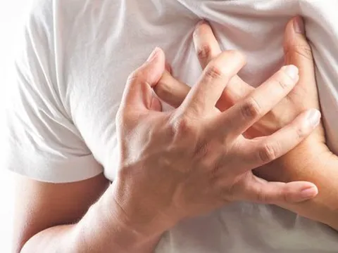 Người đàn ông phát hiện mắc ung thư phổi sau khi có 4 dấu hiệu bất thường