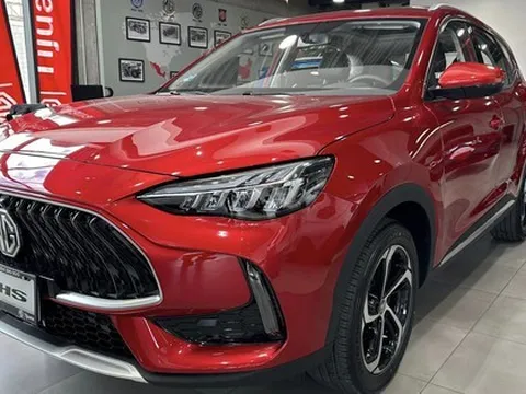 Đại lý báo MG HS 2023 về Việt Nam tháng sau: Dự kiến 2 phiên bản, giá từ khoảng 750 triệu