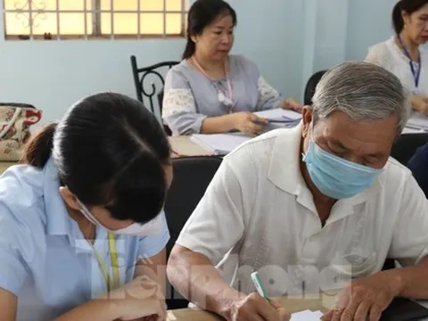 Người dân Bình Dương phấn khởi nhận tiền bồi thường dự án Vành đai 3