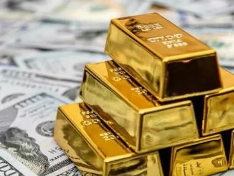 Giá vàng loạn nhịp, USD diễn biến lạ
