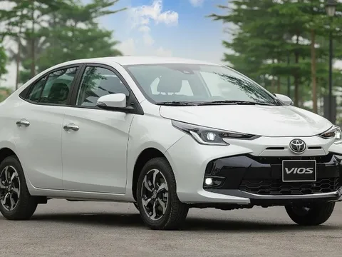 “Bình mới rượu cũ”, Toyota Vios 2023 vừa ra mắt lại tiếp tục giảm giá, quyết đua doanh số với Accent, Honda City