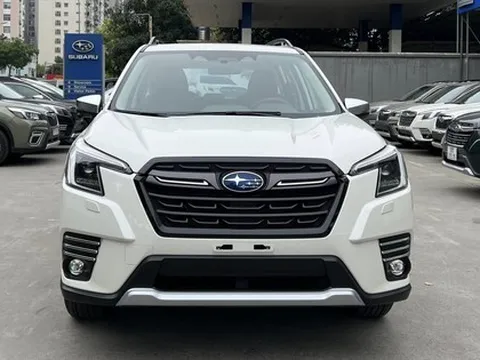 Subaru Forester 2023 giảm 122 triệu ‘dò đáy’ mới: Bản tiêu chuẩn giá như xe hạng B