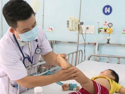 Bệnh tay chân miệng diễn biến đáng ngại