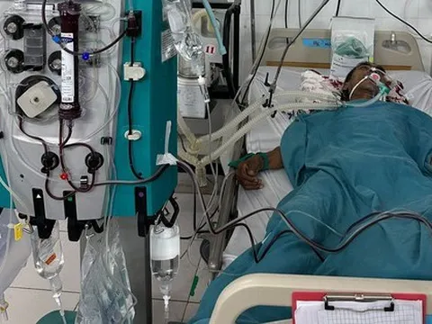 Nhậu rượu chan giấm, người đàn ông ở Cà Mau tử vong