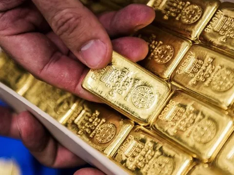 Cơn sốt "gom" vàng bùng nổ toàn cầu: một quốc gia tăng dự trữ vàng 7 tháng liên tiếp