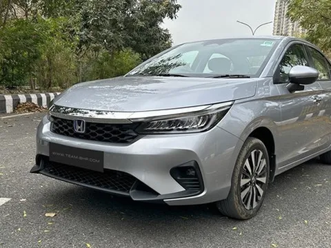 Đại lý báo Honda City 2023 giao xe tháng sau tại Việt Nam, bản cũ giảm giá mạnh, bán vượt Accent, Vios