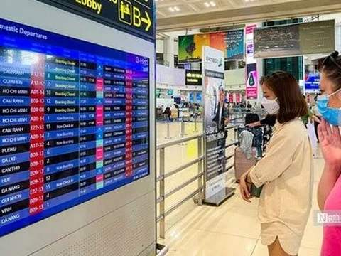 Đề xuất tăng trần giá vé máy bay nội địa