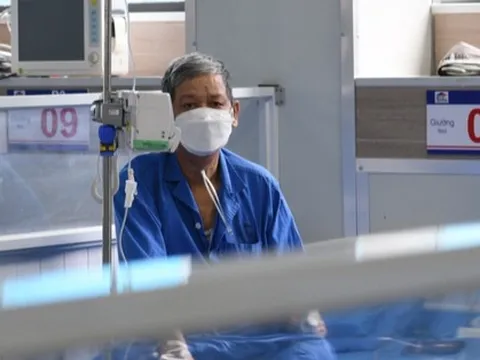 Chuyển COVID-19 từ nhóm A sang B: Người bệnh cùng chi trả viện phí