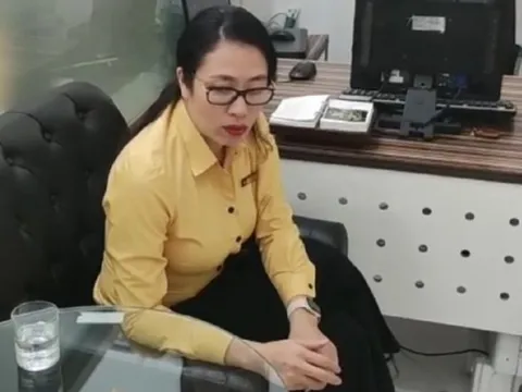 Thấy khách có biểu hiện bất thường khi rút gần 1 tỉ đồng, nhân viên ngân hàng vội báo công an