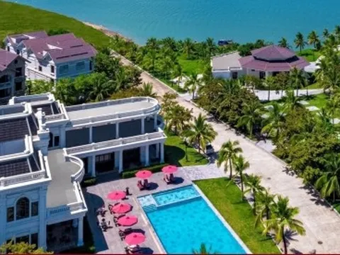 Giá tour, vé máy bay giảm nhiệt, khách vẫn thờ ơ: Du lịch buồn giữa mùa cao điểm