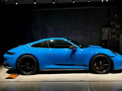 Cường Đô la bất ngờ thanh lý Porsche 911 GT3, dọn chỗ đón siêu phẩm Porsche 911 Sport Classic về nhà