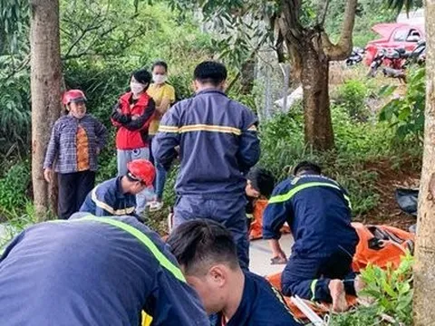 Lâm Đồng: Rủ nhau xuống hồ tắm, 1 học sinh đuối nước tử vong