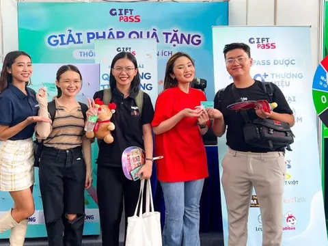 Sodexo tặng hàng trăm phiếu quà tặng tại ‘siêu hội’ Ngày Không Tiền Mặt