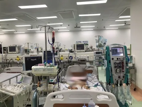 Nhắn nhủ "nóng" của PGS-TS-BS Phạm Văn Quang đến các bậc phụ huynh