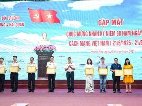 Phóng viên tạp chí ĐS&PL đạt giải báo chí tỉnh Đắk Lắk và Bình Dương