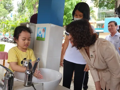 Trẻ mắc bệnh tay chân miệng tăng, Bộ Y tế giám sát tại TP HCM