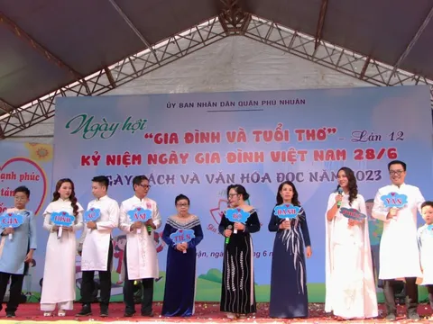 Tuyên dương 91 gia đình hạnh phúc tiêu biểu ở quận Phú Nhuận, TP HCM