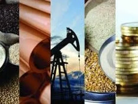 Thị trường ngày 24/6: Giá dầu, đồng, nhôm và cao su đồng loạt giảm, cà phê arabica thấp nhất 6 tháng
