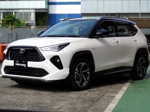 Đại lý hé lộ trang bị Toyota Yaris Cross sắp bán tại Việt Nam: 2 phiên bản, cảnh báo điểm mù, 6 túi khí