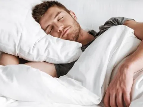 Phát hiện nguyên nhân khiến thức khuya dễ tử vong sớm hơn: Chuyên gia chỉ cách thay đổi