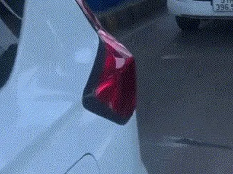 Tranh cãi nảy lửa ở trạm BOT Xa lộ Hà Nội vì "đòi đền 200 triệu đồng..."