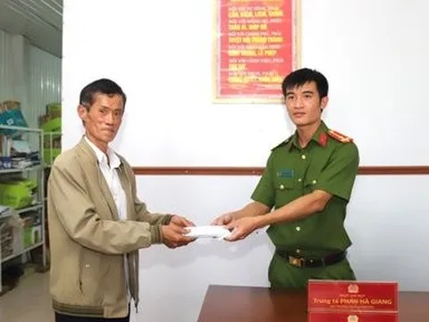 Lâm Đồng: Một khách hàng phát hiện 37 triệu đồng tại cây ATM