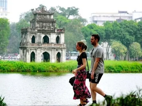 Gần 5,6 triệu lượt khách quốc tế đến Việt Nam trong 6 tháng đầu năm