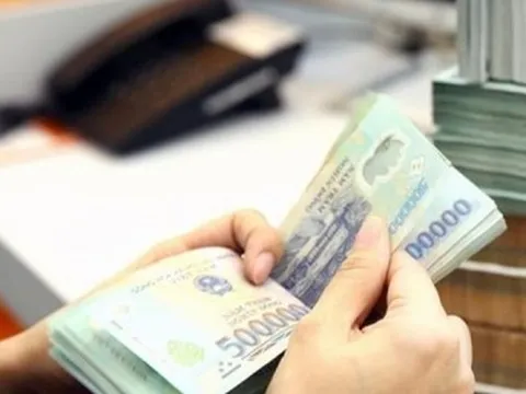 Công chức loại C gồm những ai, lương thay đổi ra sao từ hôm nay (1/7)?