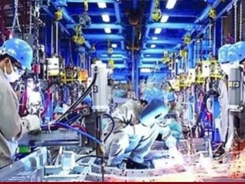 GDP quý II tăng 4,14%, gần thấp nhất 13 năm