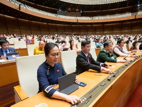 Quốc hội yêu cầu báo cáo lộ trình cải cách tiền lương