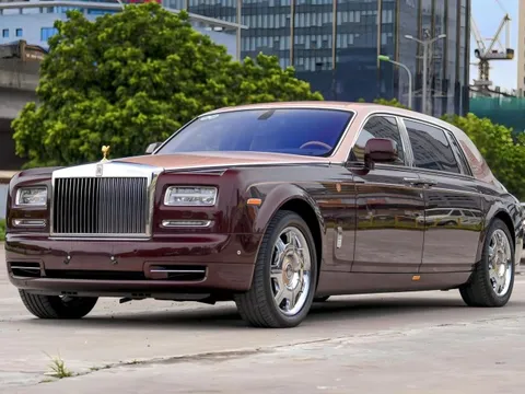 Sau nhiều lần đấu giá không thành, chiếc Rolls-Royce có số 'lận đận' nhất Việt Nam bất ngờ được rao bán trở lại