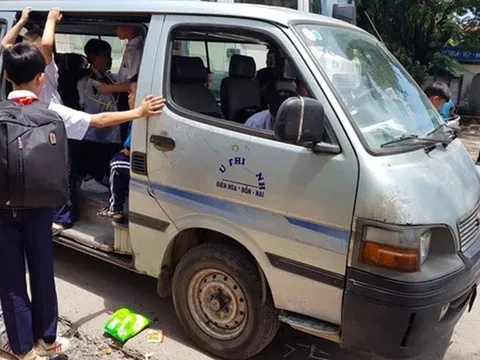 Xe ôtô đưa đón học sinh phải có niên hạn sử dụng không quá 15 năm