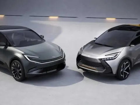 Cách mạng xe điện đến thật rồi - Toyota vừa công bố loại pin xe điện đi được 1.200km, sạc lại chỉ trong 10 phút, chi phí và trọng lượng giảm một nửa so với trước