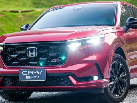 Honda xác nhận sắp ra mắt xe mới tại Việt Nam: Dễ là CR-V hybrid 2023 đáp trả Corolla Cross