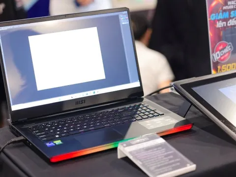 Thị trường laptop nửa đầu 2023: Doanh số lao dốc, tăng áp lực tồn kho