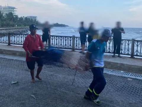 Một du khách chết đuối khi tắm biển Sầm Sơn