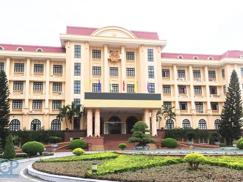 Một thí sinh tố giác vụ dùng tài liệu tại kỳ thi công chức, viên chức tỉnh