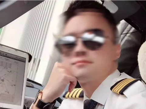 Phi công P.H.D. dương tính với ma túy, đối mặt với án kỷ luật sa thải