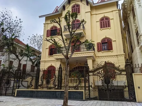 Vụ biệt thự "tai tiếng": TP Hà Nội, Sở Xây dựng liên tục đốc thúc nhưng quận Cầu Giấy vẫn chưa xử lý xong