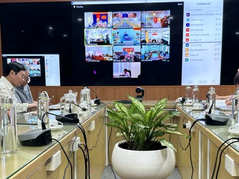 Giám đốc Sở Y tế 13 tỉnh miền Tây họp bàn chăm sóc sức khỏe người dân