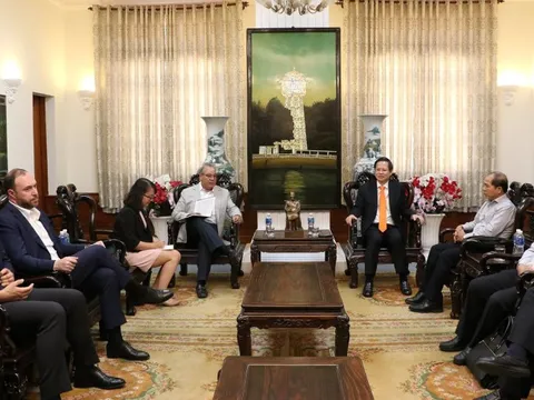 Hàng tỷ USD đổ vào Bình Thuận, Việt Nam có thêm kho cảng khí LNG